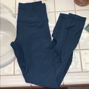 Lululemon align submarine 28 length